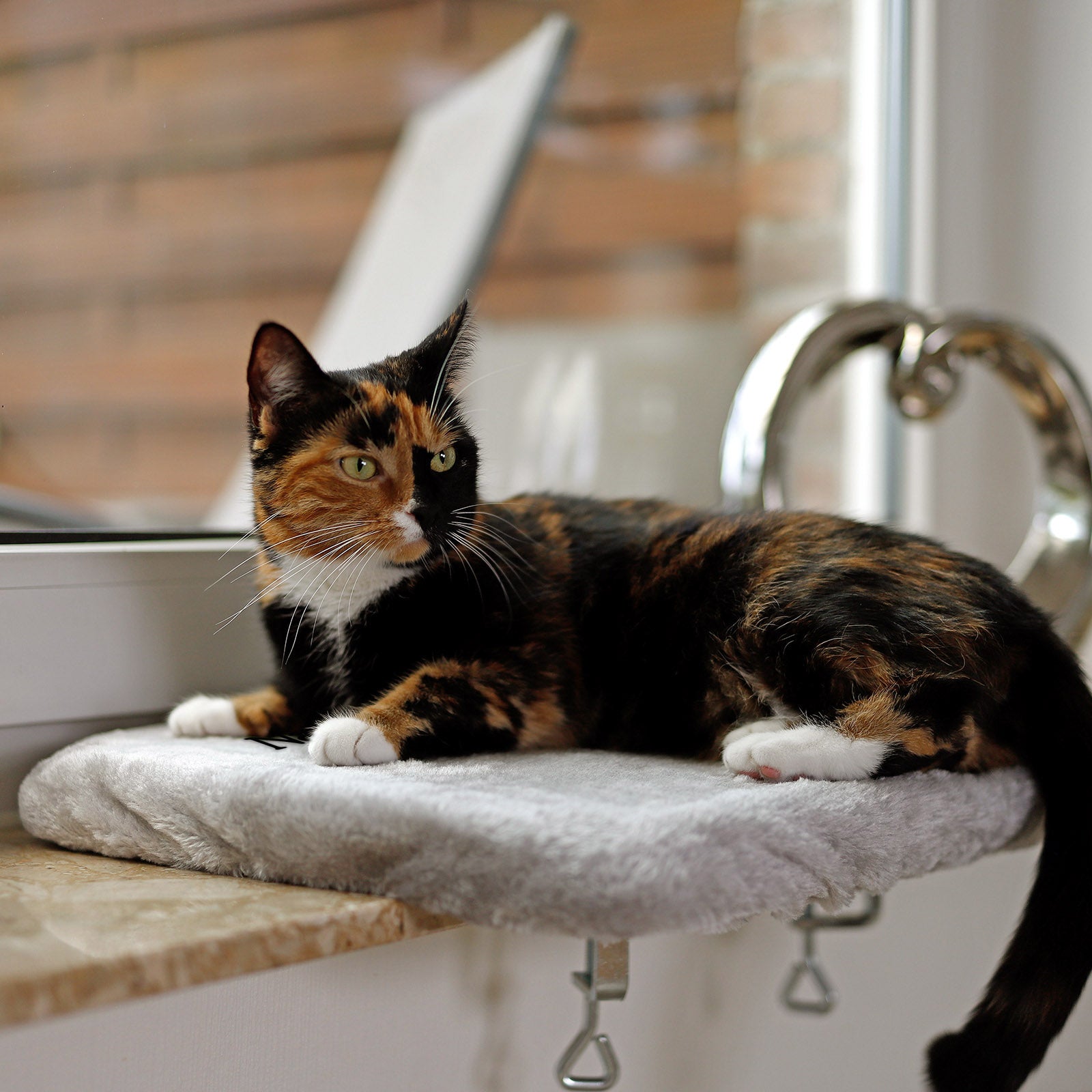 Fensterbankliege, personalisiert